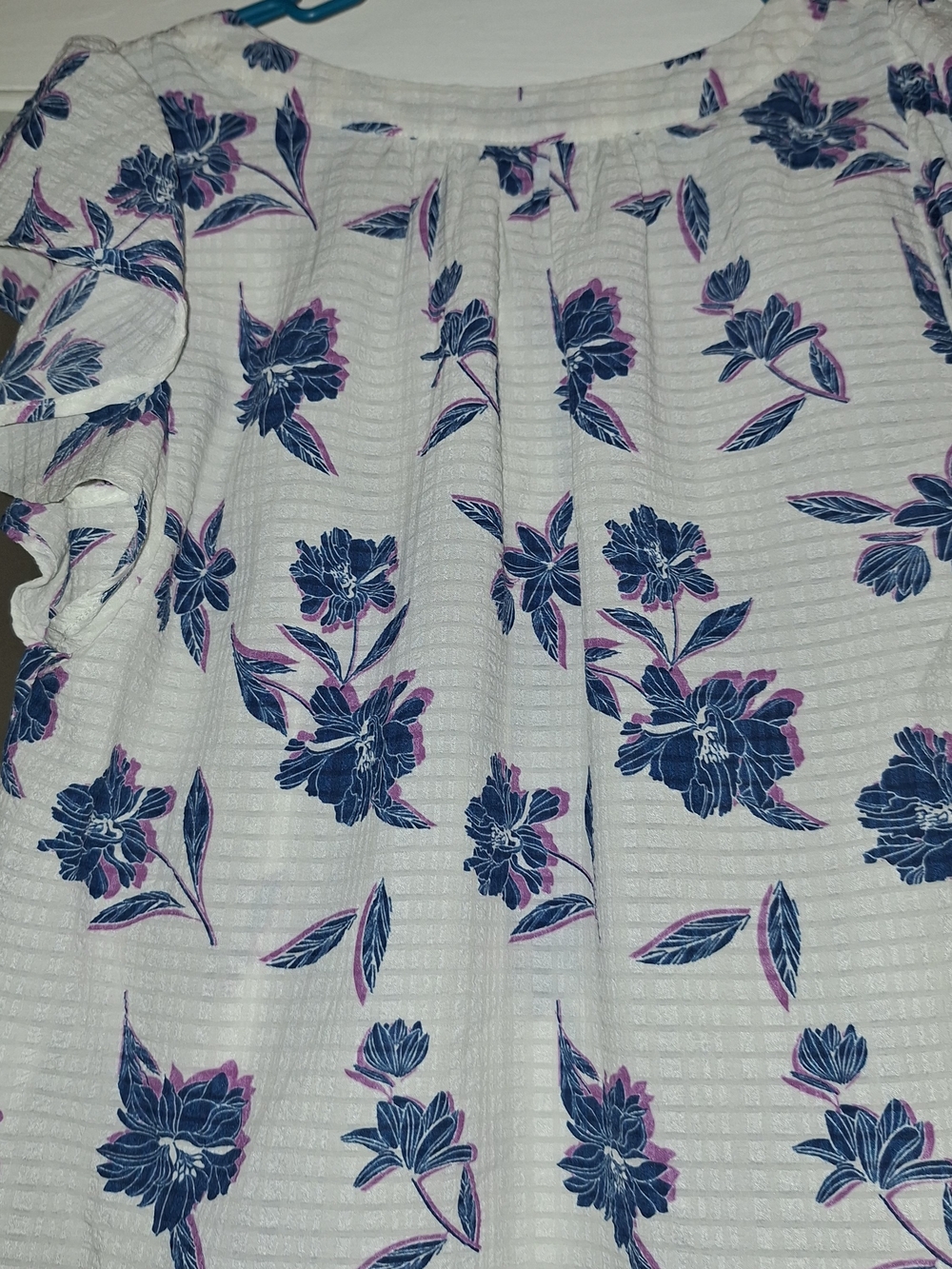 Draper James White Floral Button-Front Ruffle Sleeve Top - Picture 3 of 5